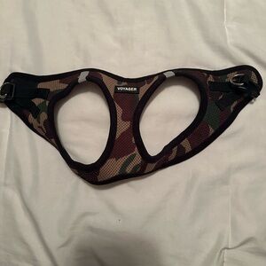 Dog camo vest. Size Small